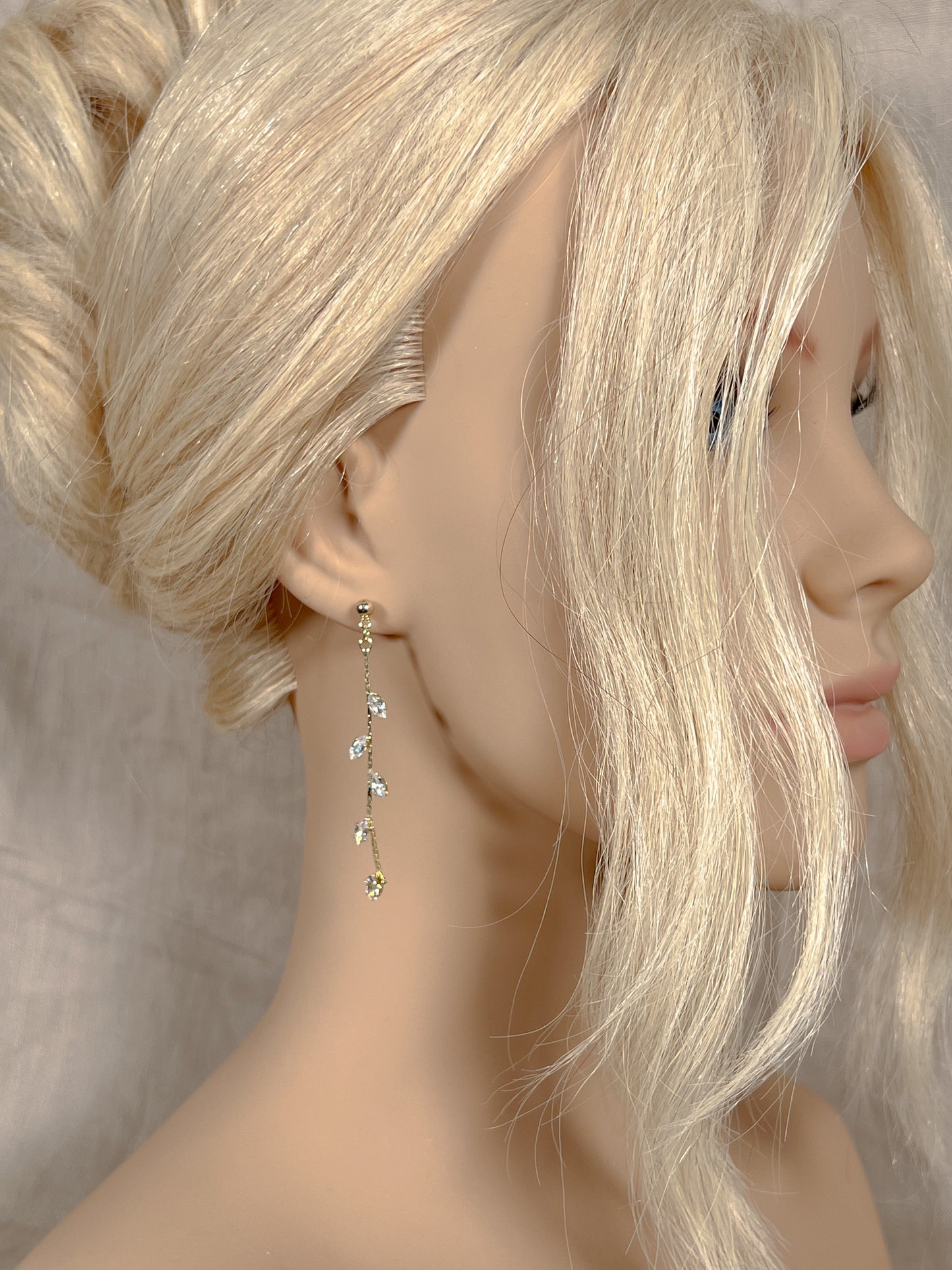 Kaia Drop Earrings