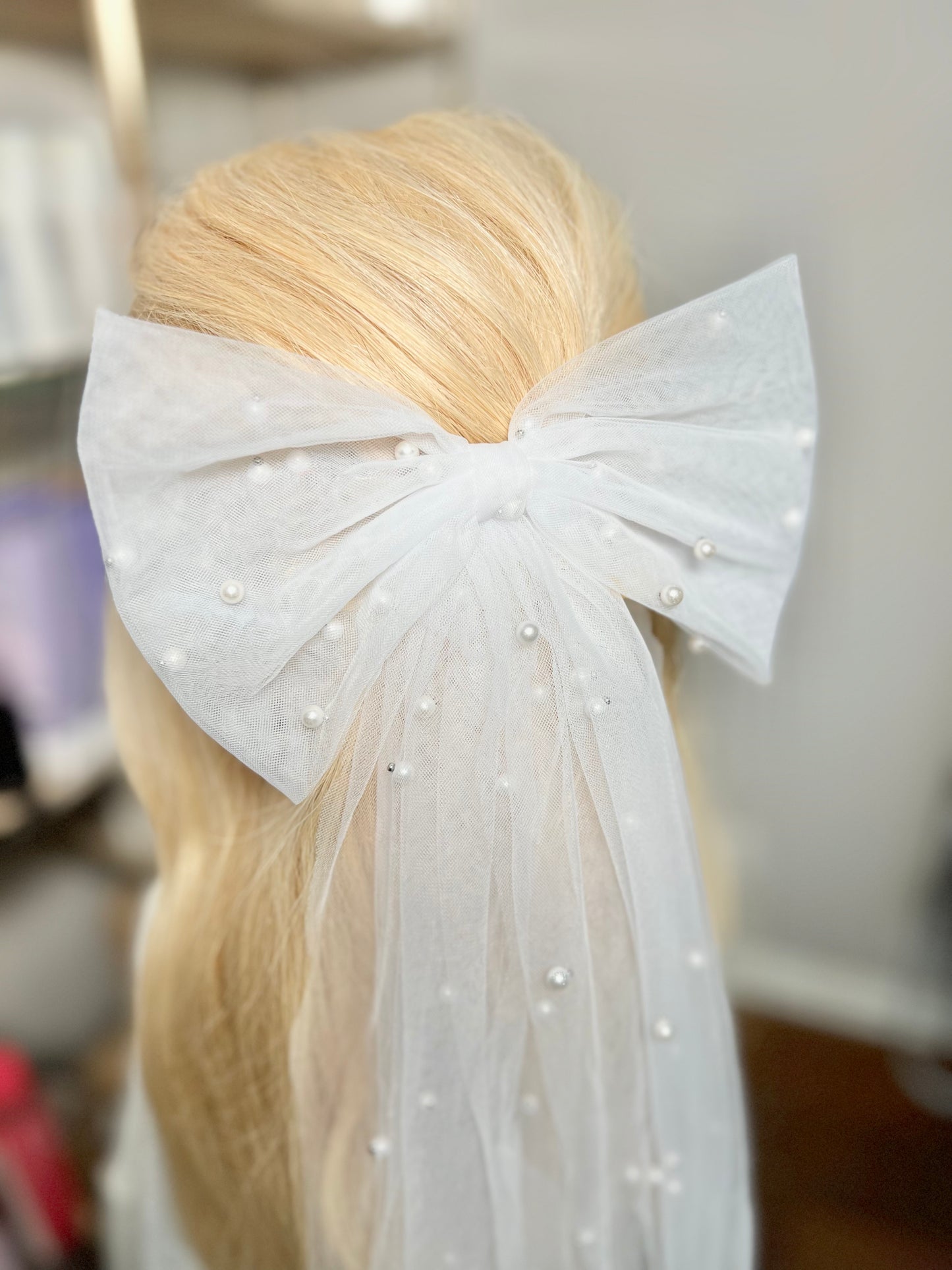 Lilly Hair Bow